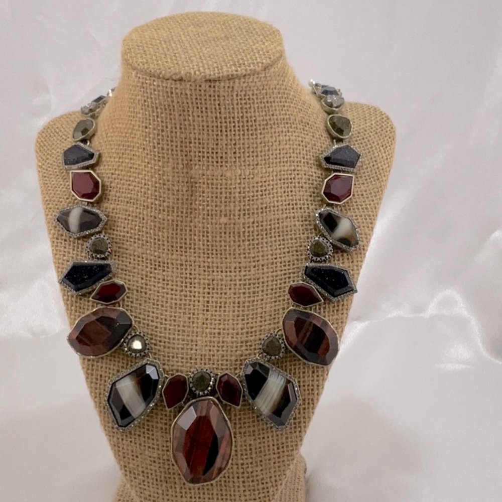 C&I Beautiful Crystal and Rhinestone Necklace